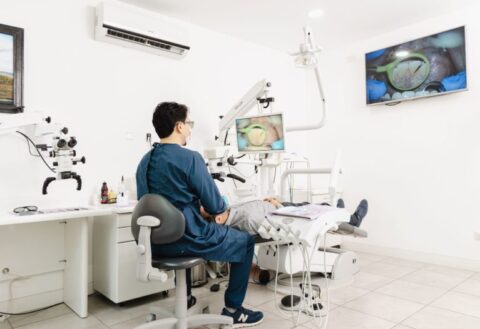 3D Dental Surgical Microscope - Seiler Medical